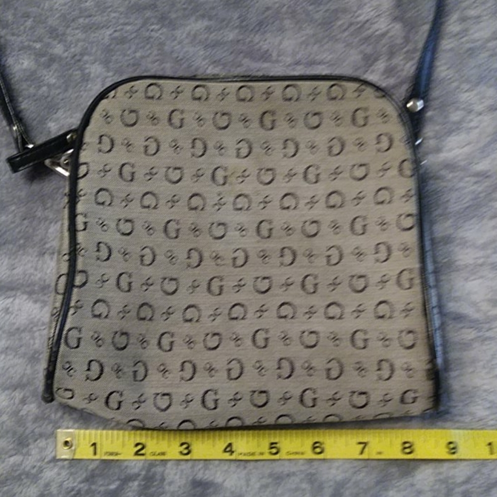GC Purse - Picture 4 of 5